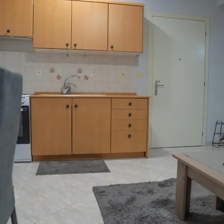 Appartement Heleni's Aridaía