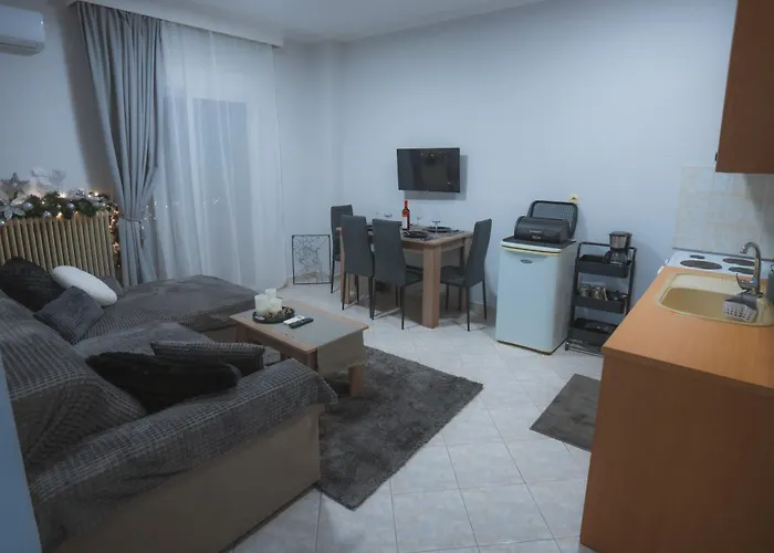 Heleni's Lejlighed *